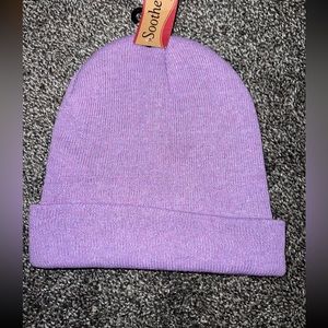 NWT‎ Purple beanie hat
